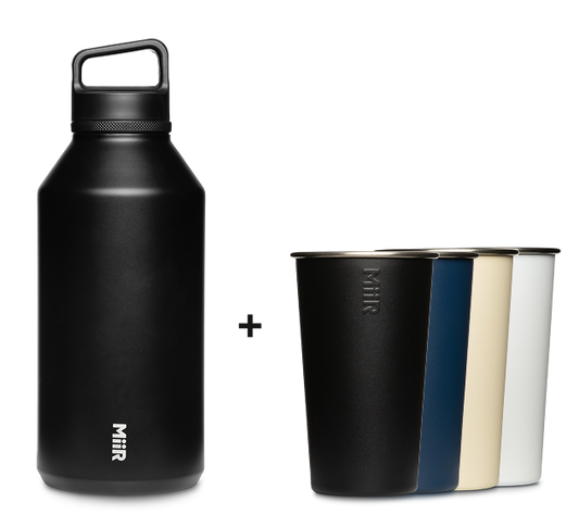 64oz-wm-bottle-4x-pint-cups-z2 64oz-bundle-04.png