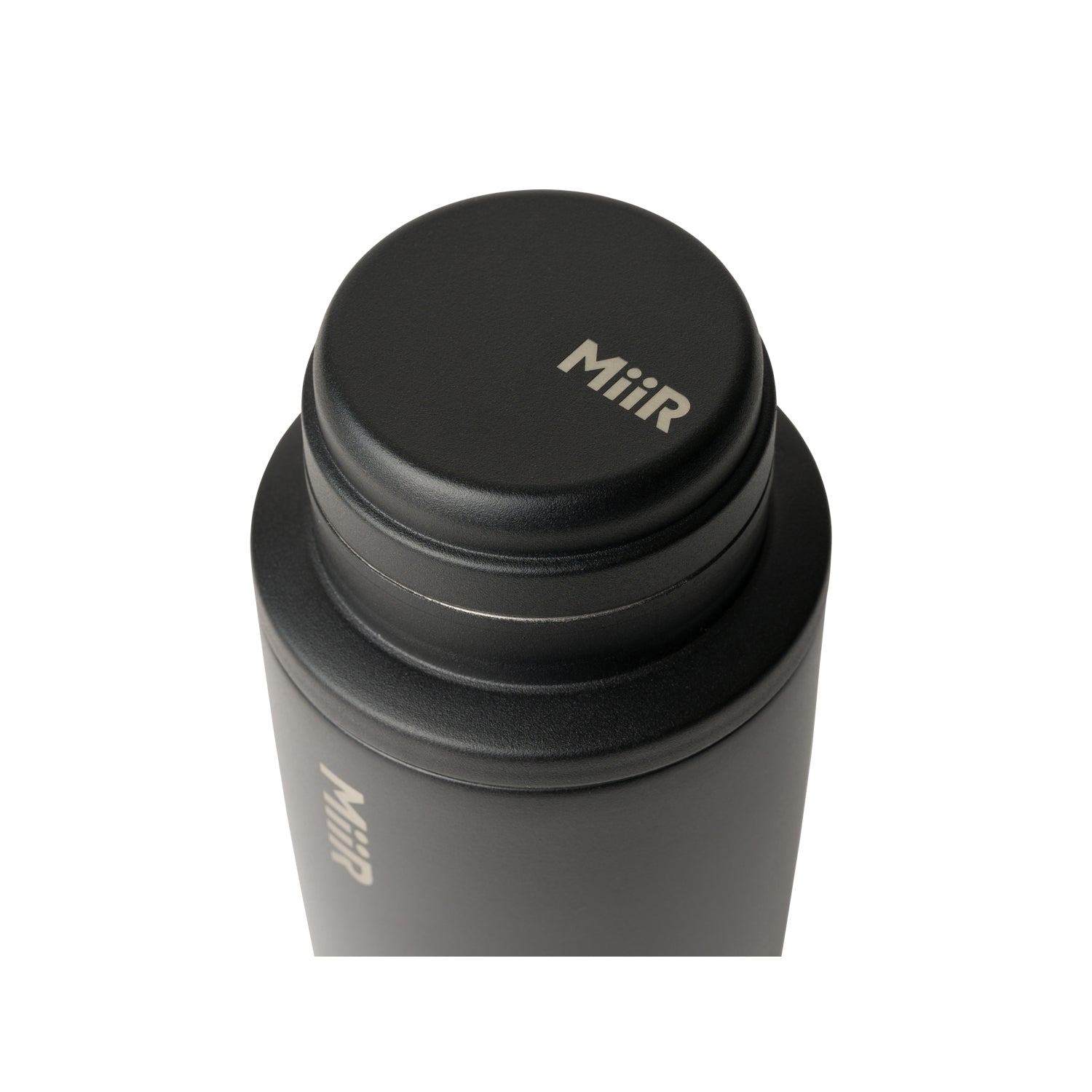 cocktail-shaker-lid-d9 Shaker_Lid_Black_Studio_1021_45Deg_Lid_On-1__CSL1SNOS002.jpg
