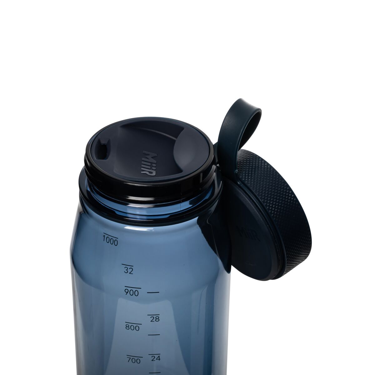 everywhere-bottle-g3 WebPDP-33oz_Everywhere_Bottle_TidalBlue__EWB1PN32215_X2Studio_TetherTwist.jpg