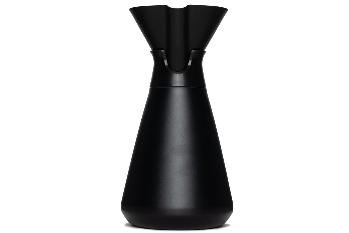 new-standard-carafe-a7 WebPDP-Carafe_Black_Studio_0722_270__CAR1SVOS002.jpg
